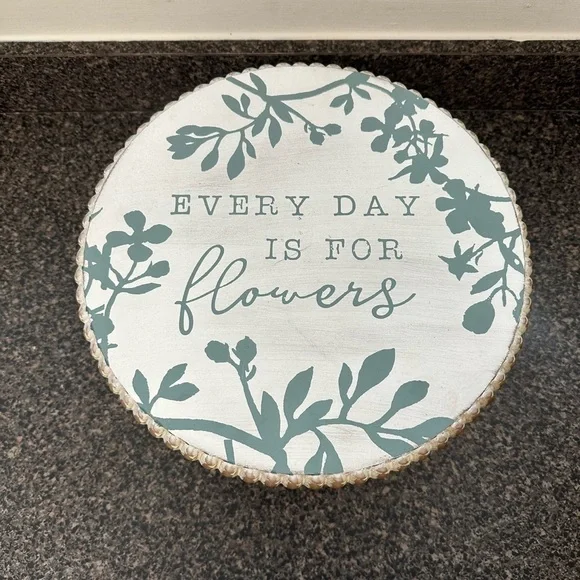 Cottage Charm Decorative Wooden Tray