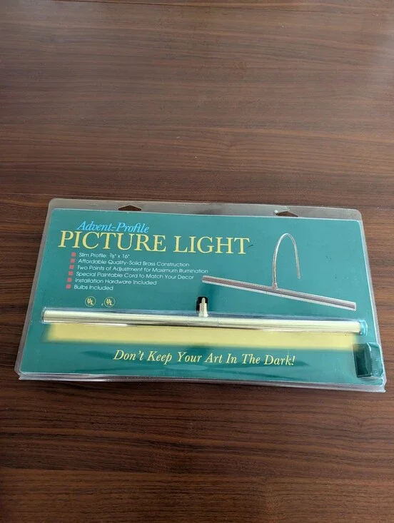 Advent Profile Picture Light 16