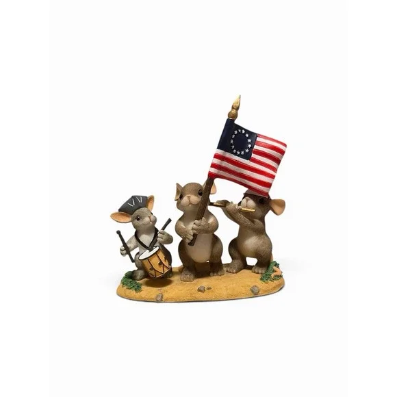 Fitz & Floyd Charming Tails Freedom On Parade 98/337 Patriotic Mouse Figurine