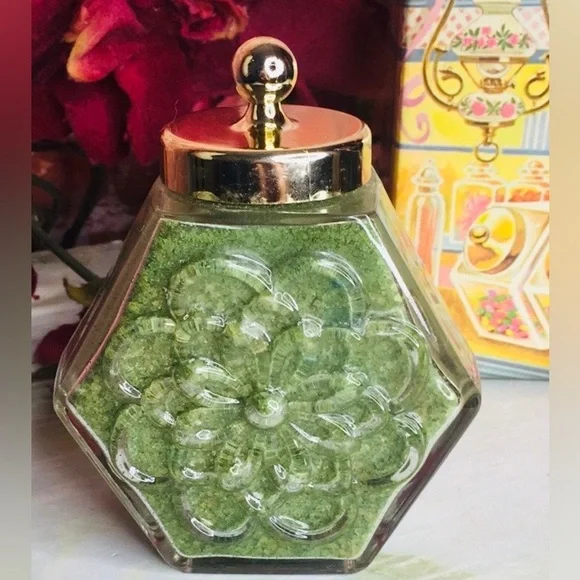Vintage 70s Avon Country Store Crystal Springs Glass Bath Crystal Jar