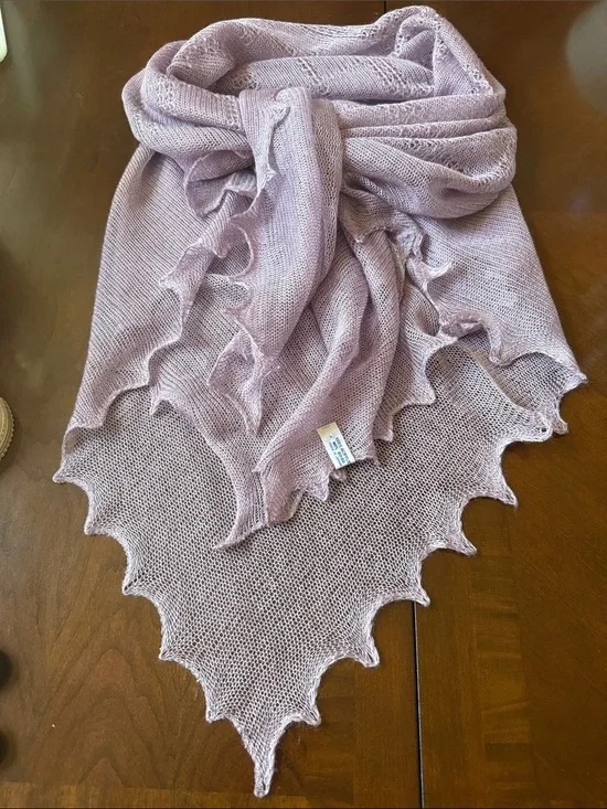 Vintage ca 1970’s Light Lavender mesh Knit Shawl Scarf 48x46” made in Japan