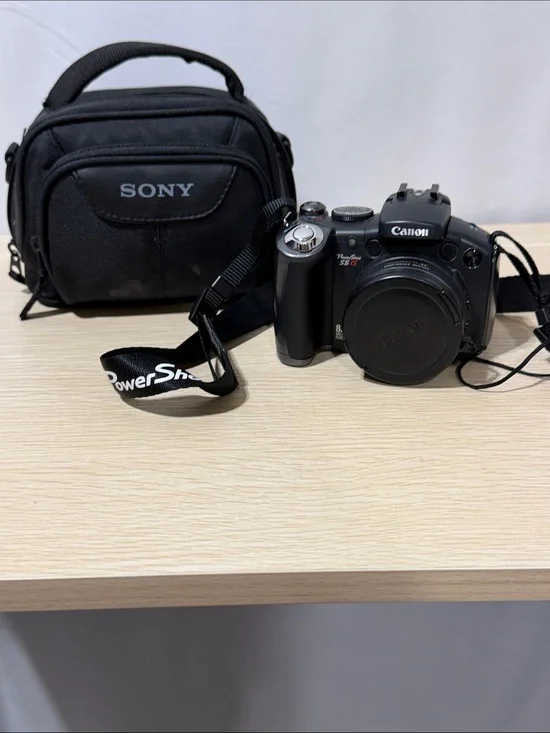 Canon PowerShot S5 IS Digital Camera - Black