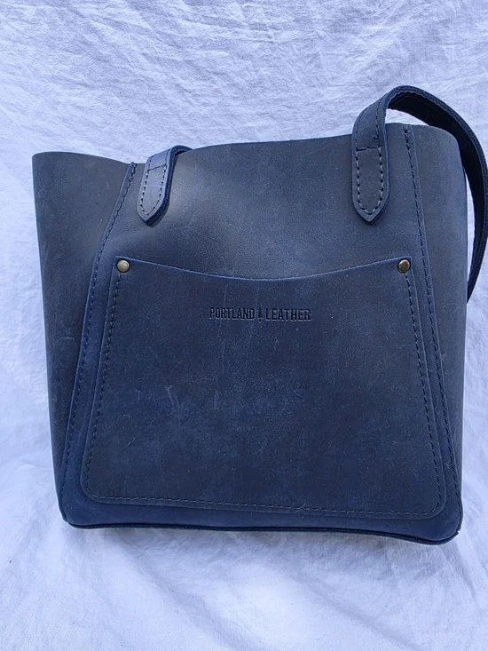 Portland Leather Deep Water Tote bag