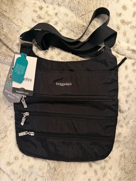 Baggallini Big Zipper Bagg RFID Black Crossbody Travel Purse NWT