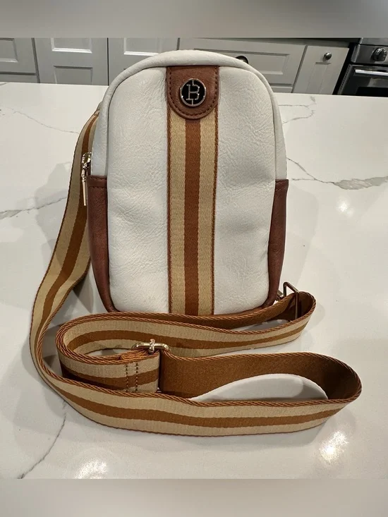 BOSTANTEN Faux Leather Sling Bag Crossbody Purse Guitar Strap Cream Brown Stripe