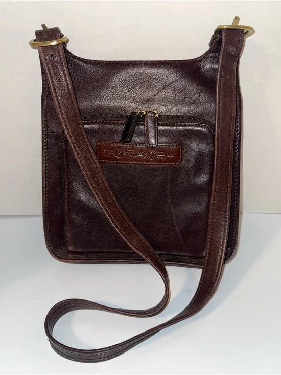 VINTAGE FOSSIL 90s Brown Leather Crossbody Bag