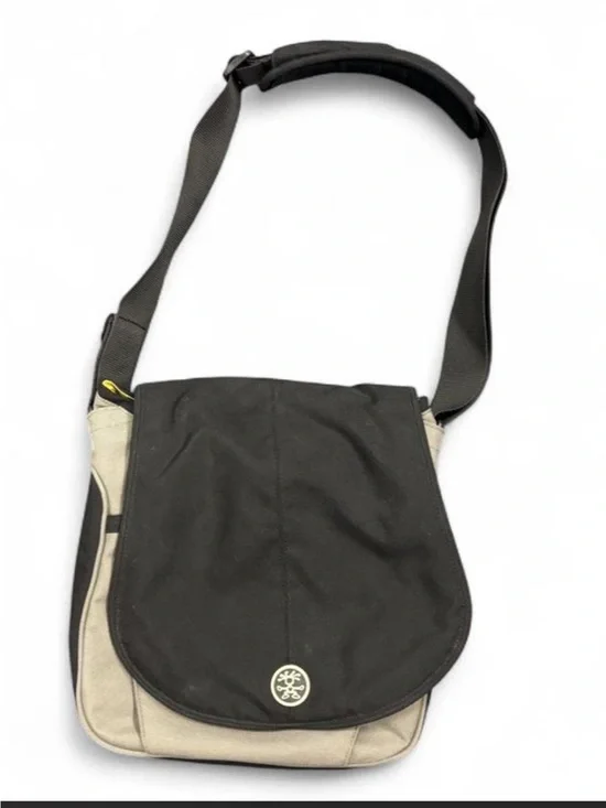 Vintage Men's Black and Beige Crossbody Crumpler Messenger Bag