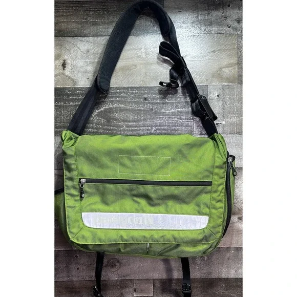 Patagonia Messenger Bag Shoulder Crossbody Laptop Green