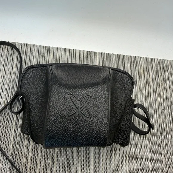 Vintage Sears 35mm‎ SLR Camera Bag Case Black Pebbled Faux Leather Tripod Mount