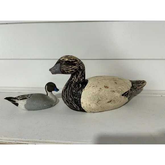 Vintage Hand Carved Duck Decoys Decor Lot Of 2 (broken Beaks)