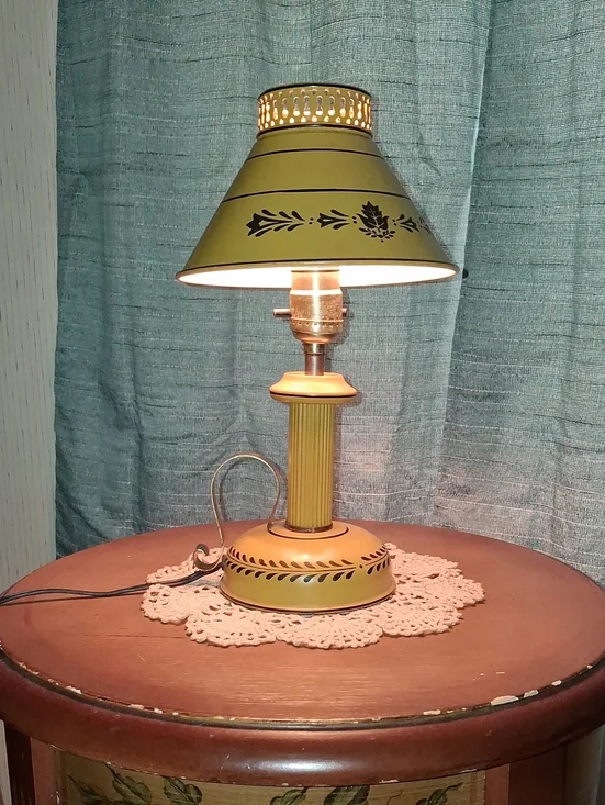 Vintage Toleware Yellow And Black Lamp