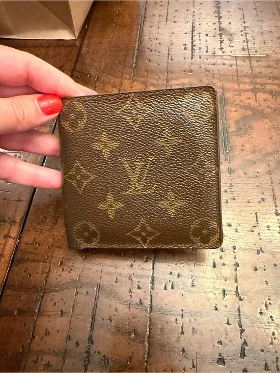 Louis Vuitton Monogram Canvas Card & Key Holder Wallet - Brown/Gold Monogram