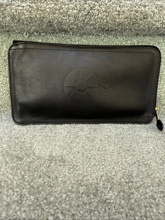 New Levenger Black Leather Zip Case
