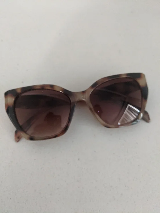 Women's Fashion Sunglasses Nicole Miller NY Tortoiseshell Brown Animal Print