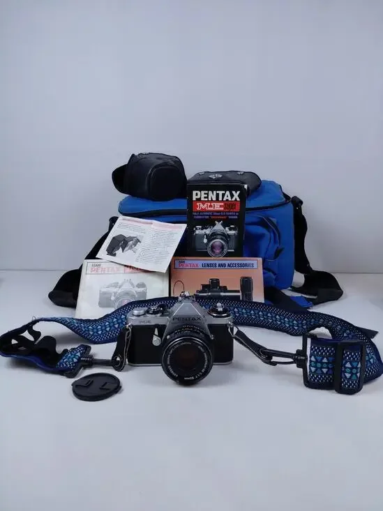 Pentax ME 35mm SLR Film Camera Tested Working Bundle SMC Pentax-M 50mm Lens Bag