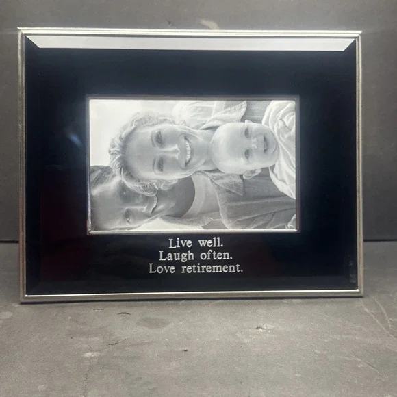 Things Remembered Black & Stainless Steel Photo Frame Engraved Memories New‎