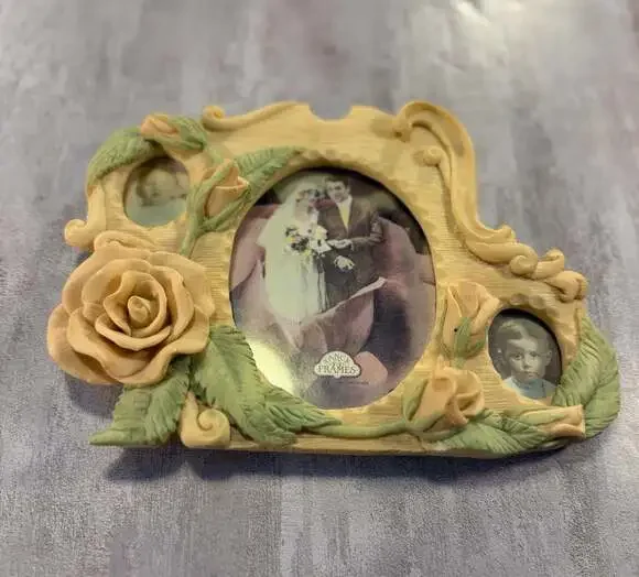 United Design Corp Fancy Frames Three‎ Roses Triple Photo Frame