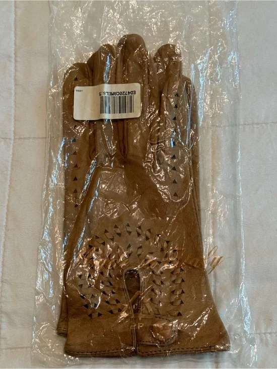NOS Fratelli Orsini Women’s Camel Color Leather Driving Gloves - Classic Style