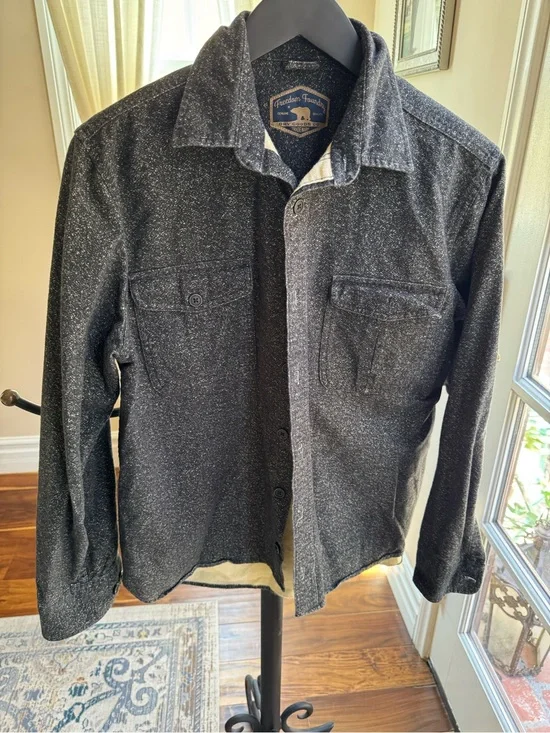Freedom Foundry Men's Dark Gray Button-Up Jacket Flannel Size Medium