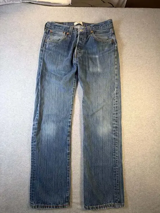 Levi's 501 Original Straight Leg Button Fly Blue Denim Jeans