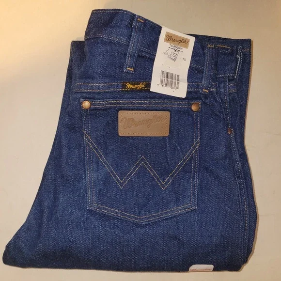 NWT Wrangler Cowboy Cut Original Fit Blue‎ Jeans Size 30x37 13MWZPW