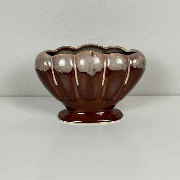 Vintage Aborn California H-6 Mid-century Brown Ceramic Pottery Fan Vase USA