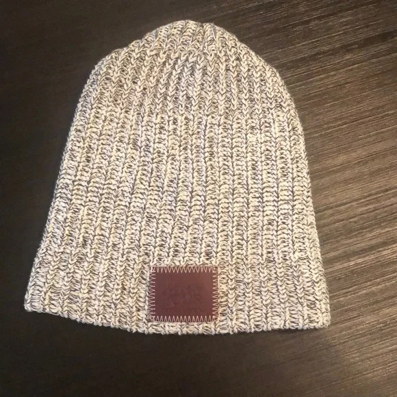 LOVE YOUR MELON Women’s White Winter Hat