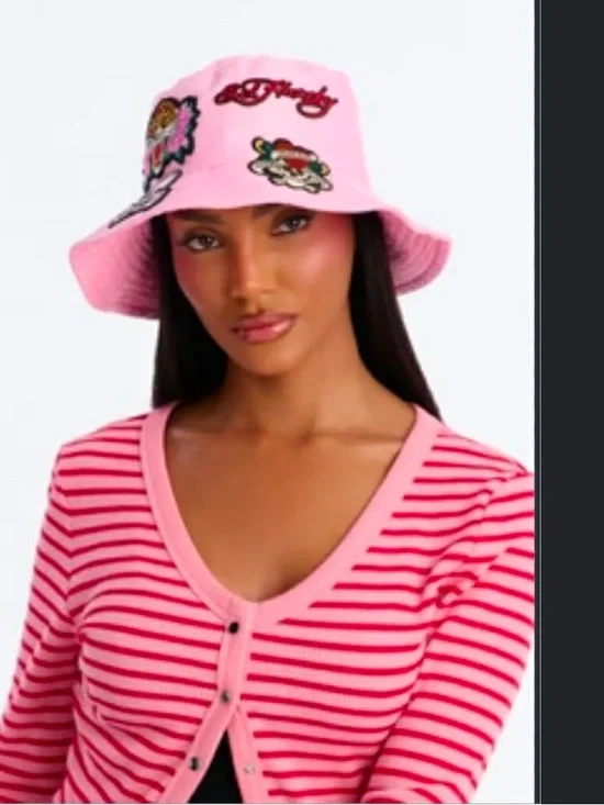 Ed Hardy Tiger's Heart Bucket Hat - One Size Fits Most