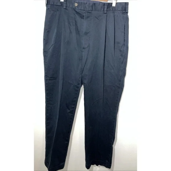 Traveler Performance‎ Traditional Fit  Pleated Chinos 36x32