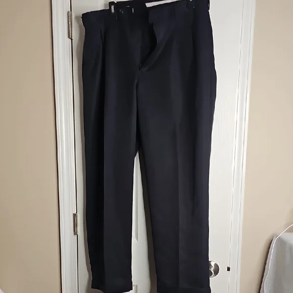 Perry Ellis America‎ Men's Navy Dress Pants 34 X 30 100% Polyester Soft Material