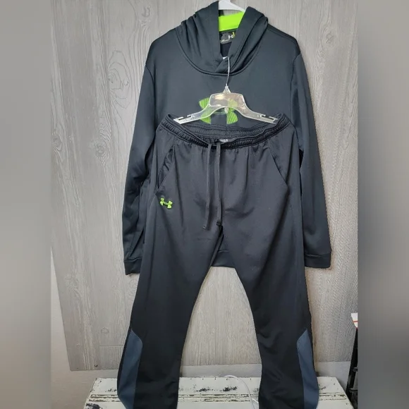 Under Armour Black and Gray Sweatpants‎