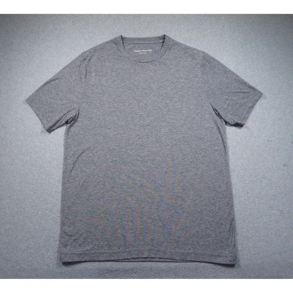 Outdoor Voices Shirt Mens Medium Gray Crewneck Short Sleeve Stretch Casual Adult