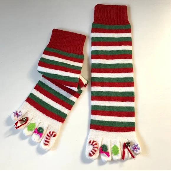 NWOT Vintage longChristmas knit toe socks