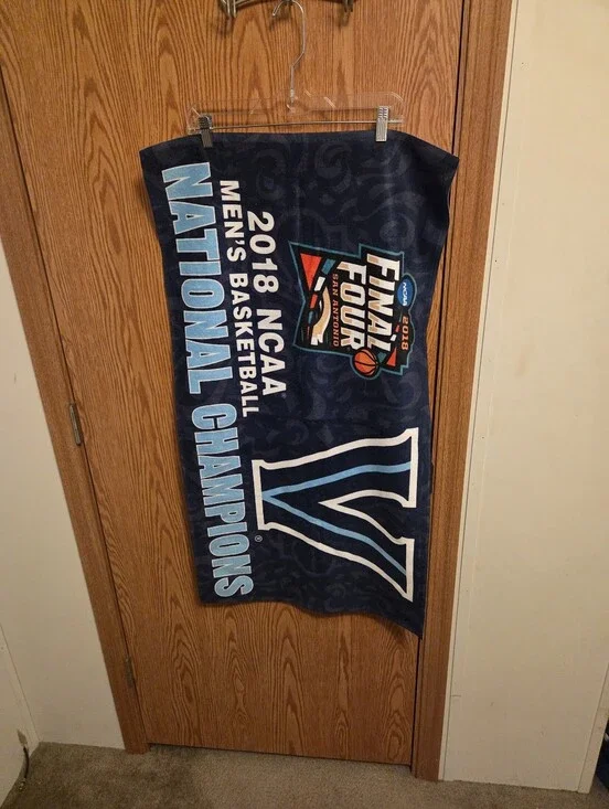 Wincraft Villanova Wildcats Towel NWOT NCAA