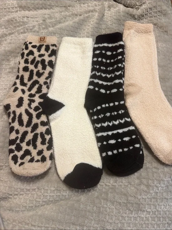 Barefoot Dreams Plush Crew Socks - Black, White, Cream (4-Pack)