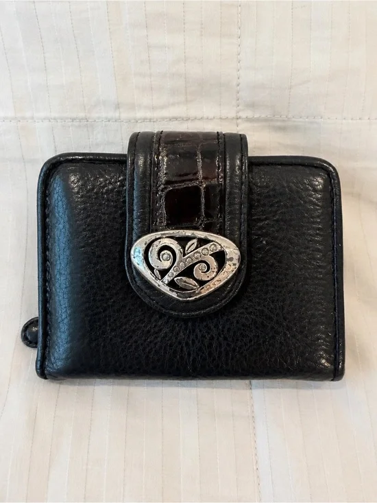Brighton Black Leather Croc Embossed Bifold Wallet