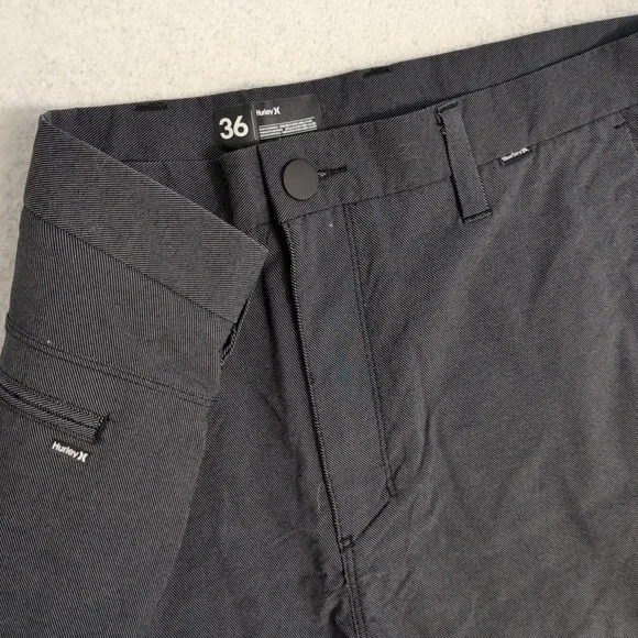 Hurley Chino Shorts‎ Men's Size 36x10 Black Stripe Casual Stretchy Nike Dri-Fit