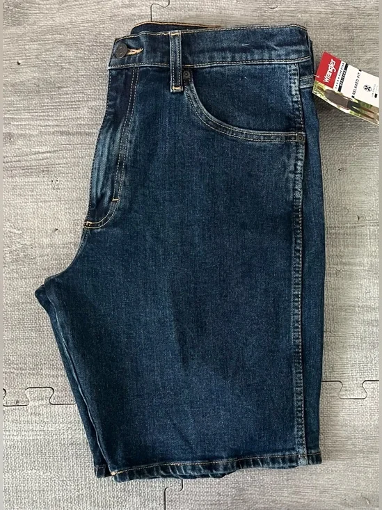Wrangler Men’s Blue Dark Wash Denim Shorts Stretch 5-Pocket Button