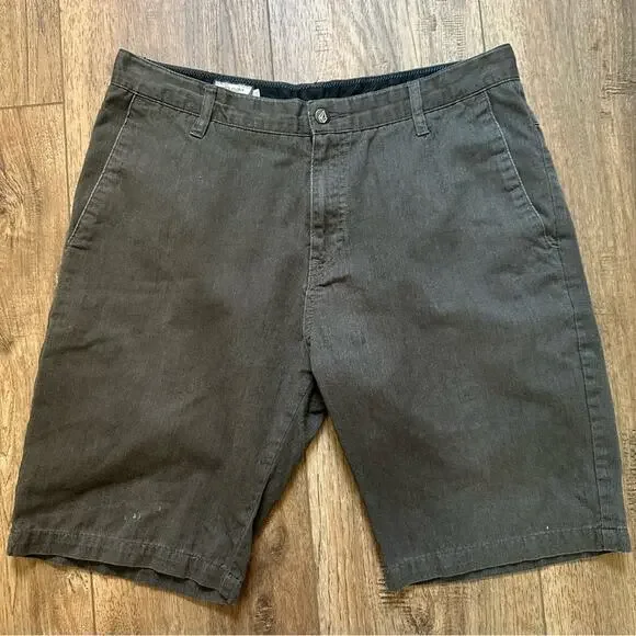 VOLCOM Men’s‎ Shorts, Corpo Class Chino, Gray, Pockets, Size 34