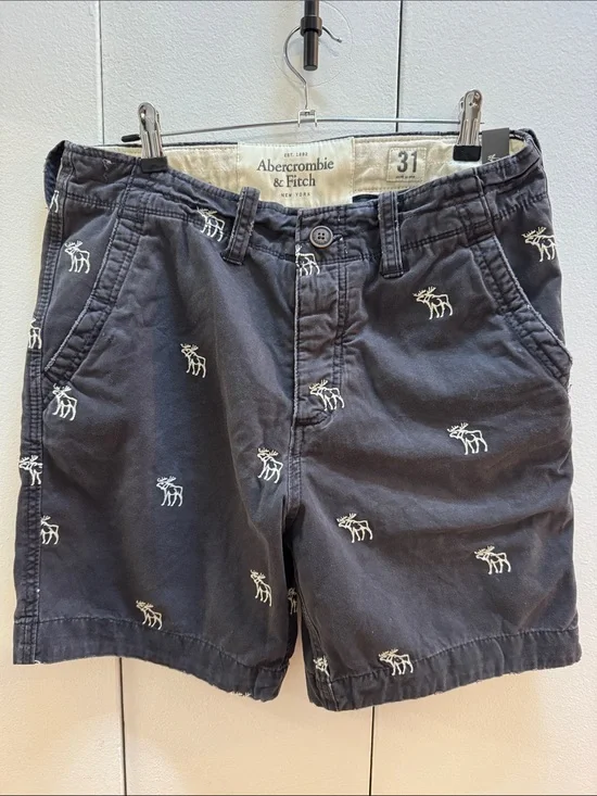 Abercrombie & Fitch Navy Embroidered Moose Flat Front Shorts NWT