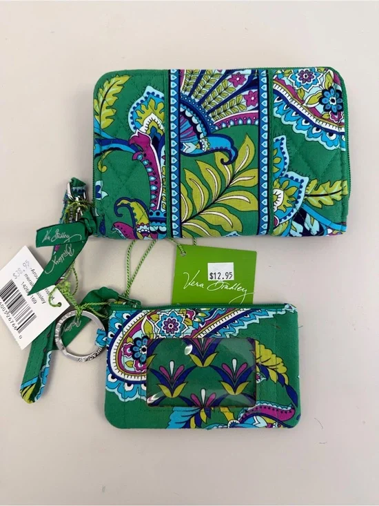 NWT Vera Bradley Emerald Paisley Quilted Wallet & ID Case Set