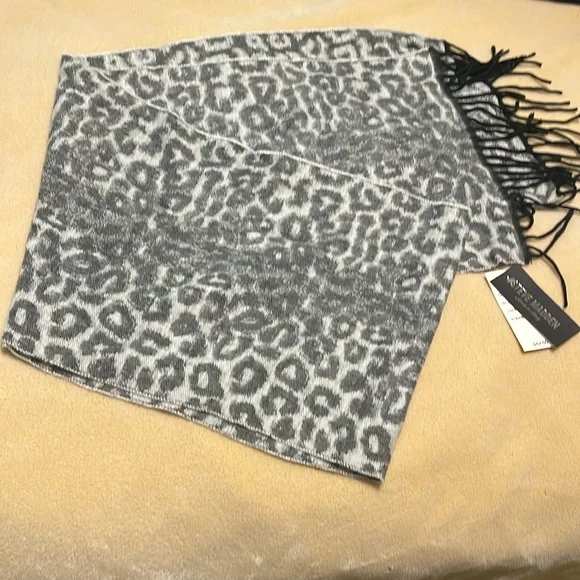 Steve Madden Gray and Black Leopard Print Scarf