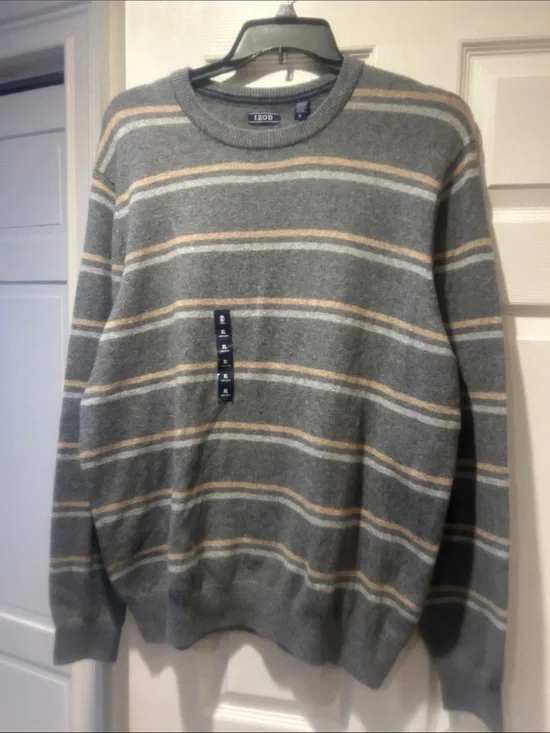 NWT Sz xl sweater by izod