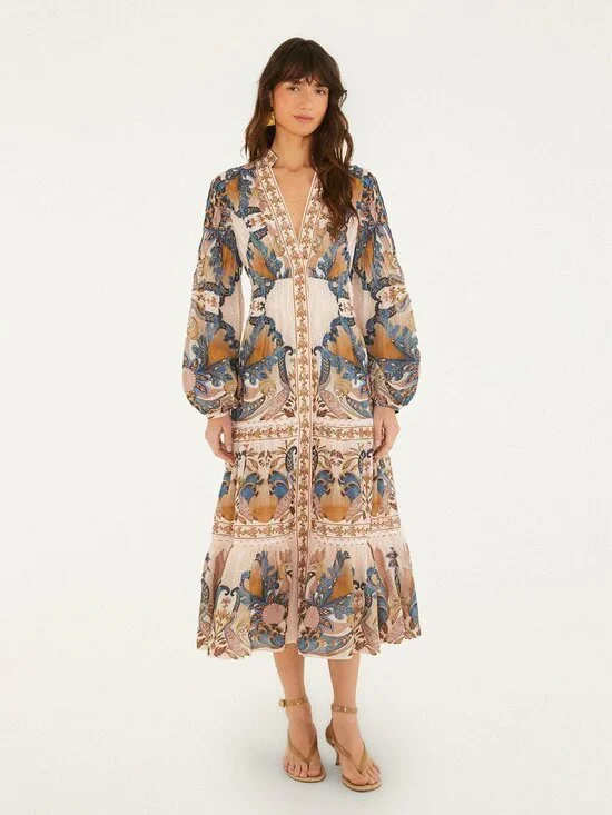 Soft Pink Sea Garden Scarf Pleated Midi Dress