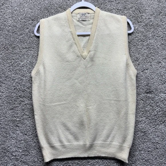 Vintage Lord Jeff Sweater Vest Men Size Med 100% Virgin Australian Lambswool USA