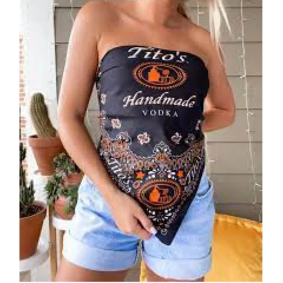 🆕 Titos Vodka Bandana