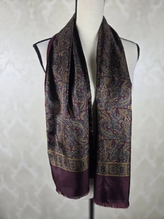 Lands' End Reversible Oblong Scarf Paisley/Solid Silk/Wool Small Fringe Gifts