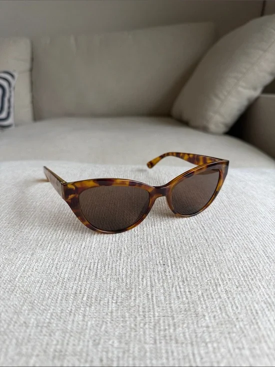 Women's Tortoiseshell Cat Eye Sunglasses - Brown Lenses