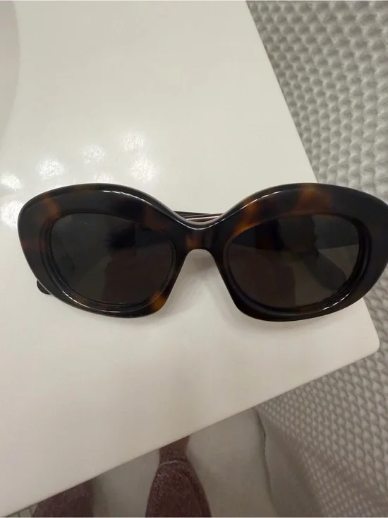 Loewe Tortoiseshell Oval Sunglasses - Dark Brown