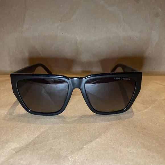 Marc jacobs sunglasses 646S